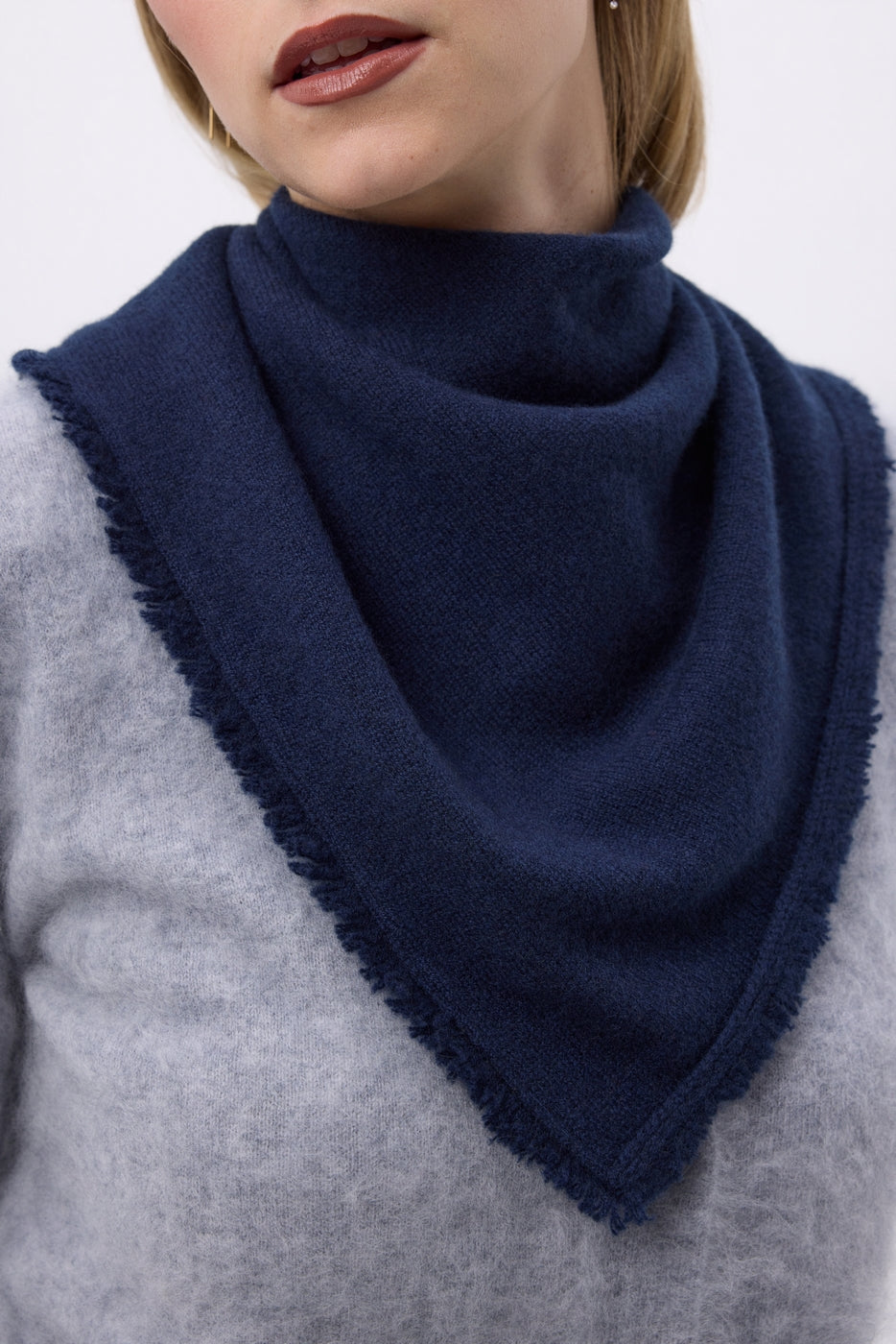 Echarpe Carrée Franges Unisexe Irma En Cachemire - Bleu Marine - Femme