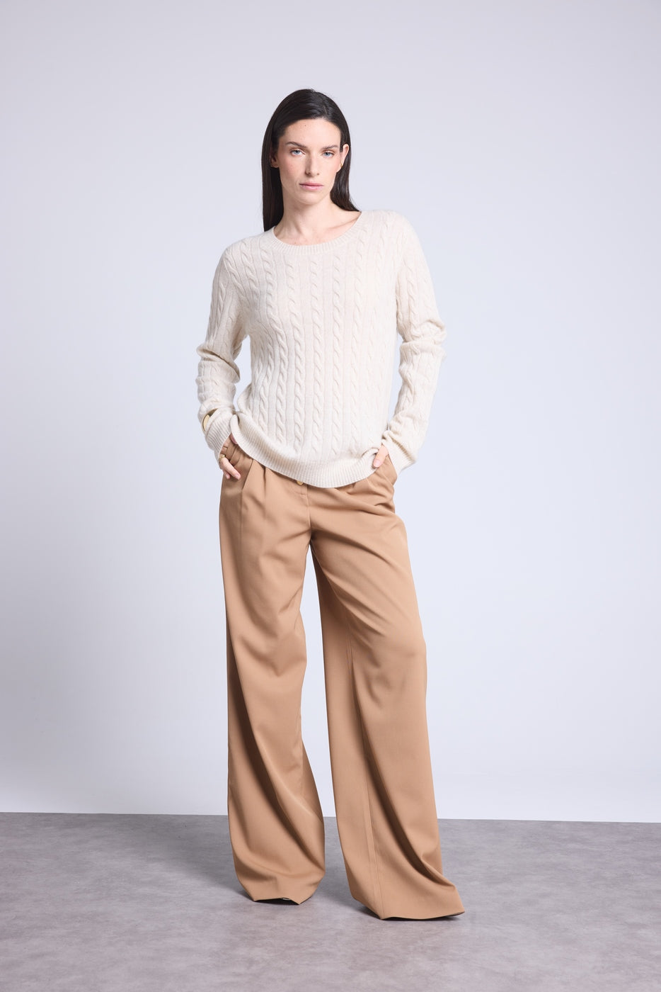Kabelstickad Tröja Med Rund Hals Isabella - Creme - Dam - 100 % Kashmir