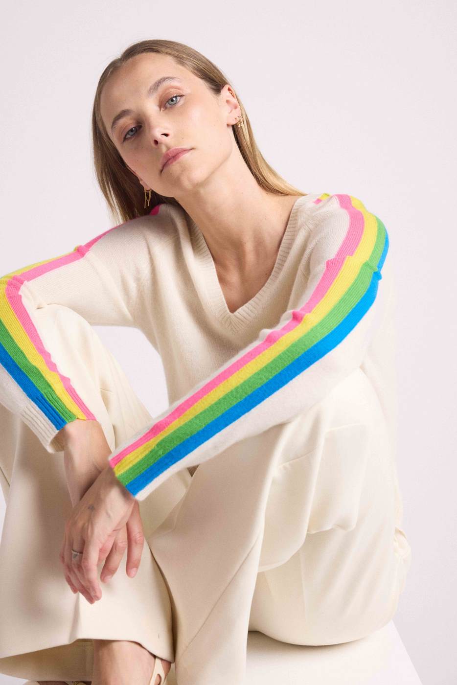 Pull Col V Bandes Arc En Ciel Manches Java - Blanc - Femme
