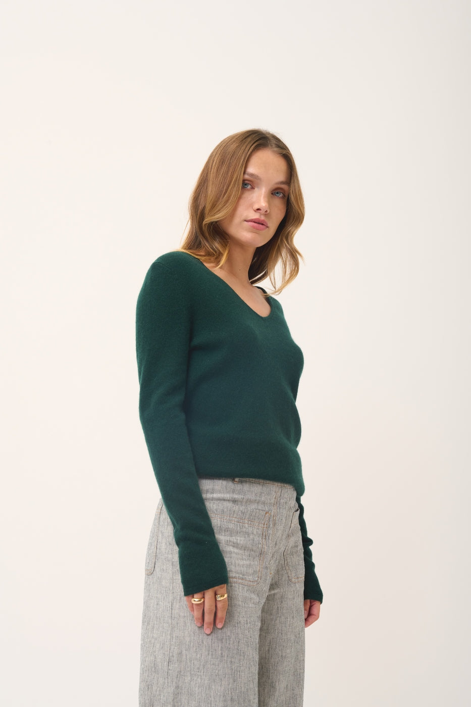 Pullover mit V-Ausschnitt - Joan - Zypresse