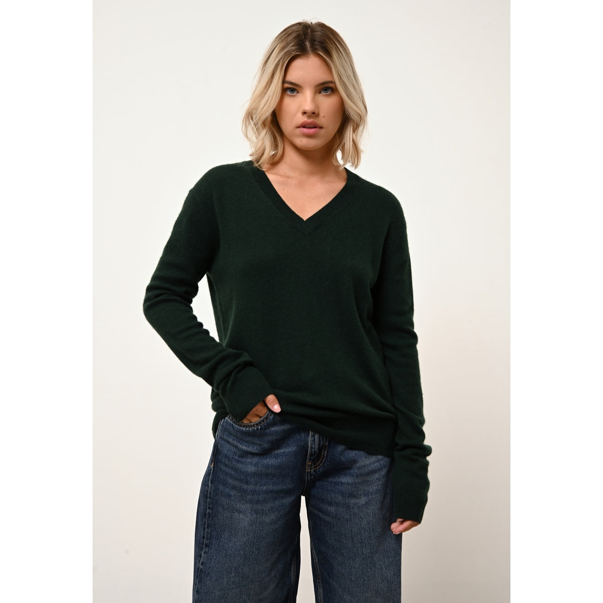 Sweter w serek - Nora - Cyprès