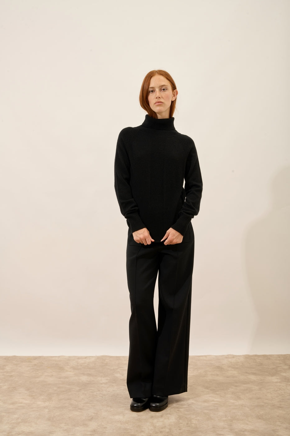 Sweter z golfem – Lilly – Czarny