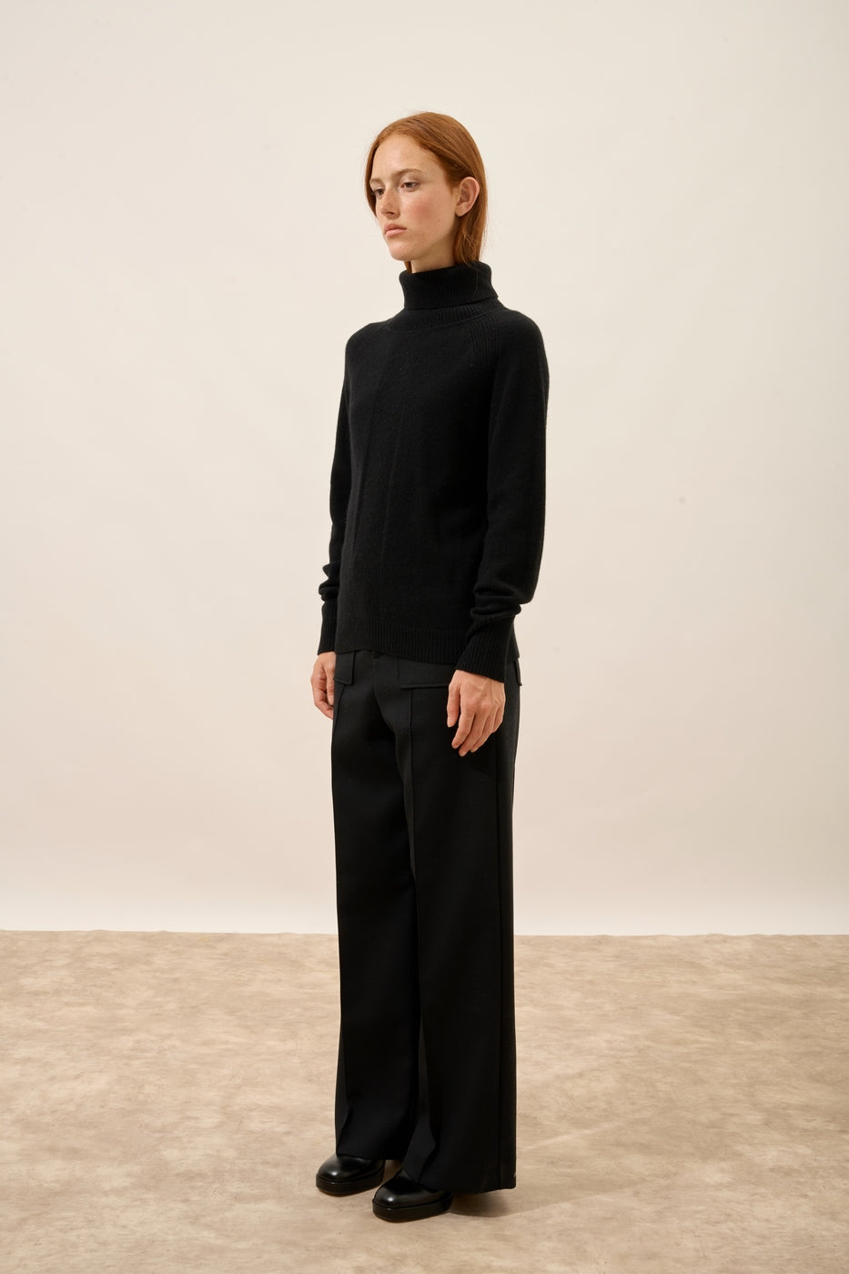 Sweter z golfem – Lilly – Czarny