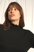 Pull Col Montant Volanté - Trila - Noir