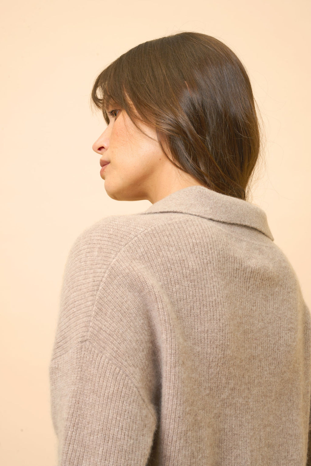 Long-Sleeve Crossover V-Neck Polo - Garcia - Light Taupe Marl