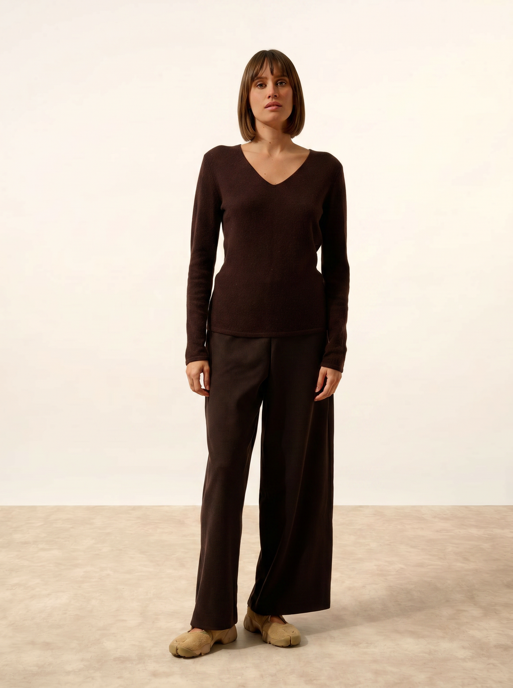 V-halset strik - Joan - Choco