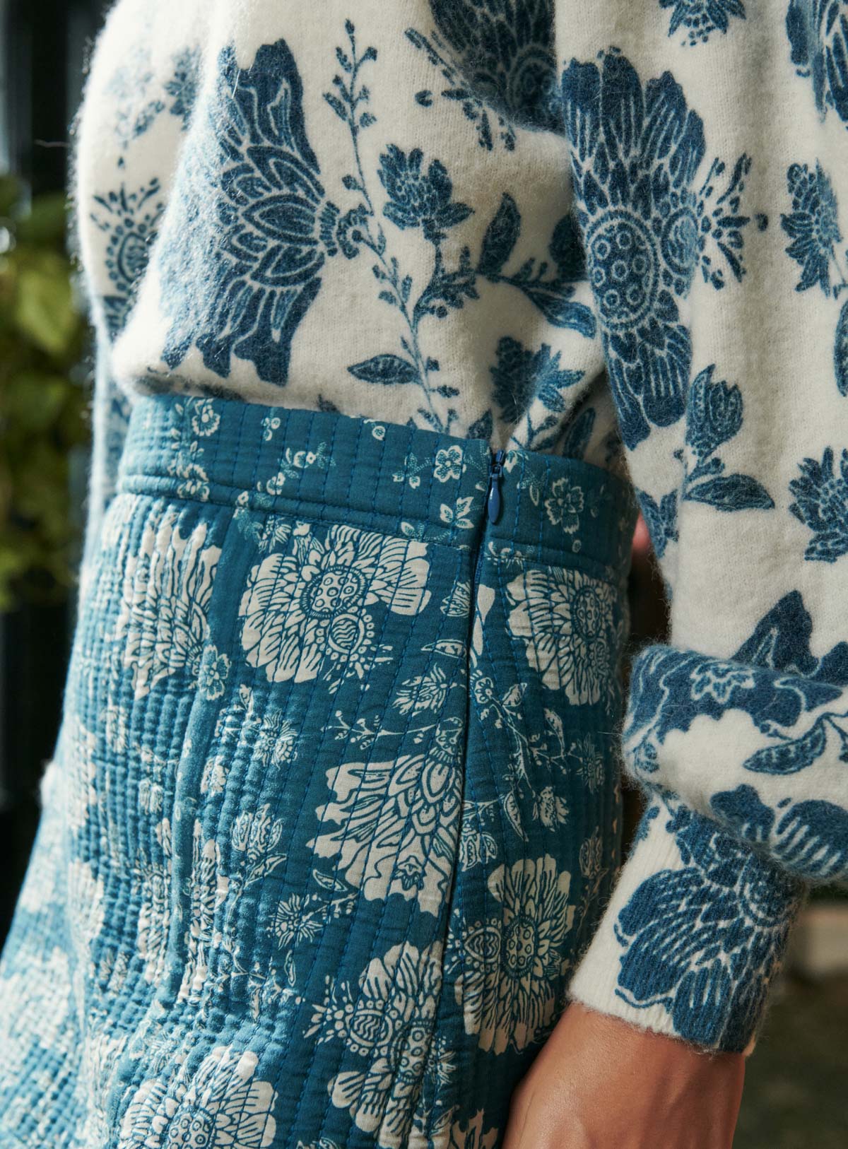 FALDA CORTA FLORES AZUL JUNIO PETITE MENDIGOTE