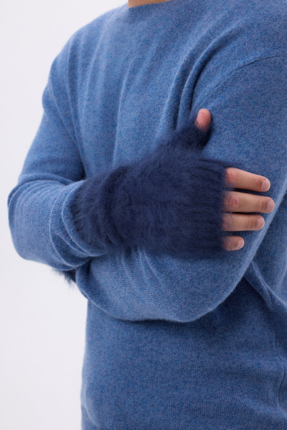 Mittens – Brushed Cashmere Kael - Marinblå - Unisex