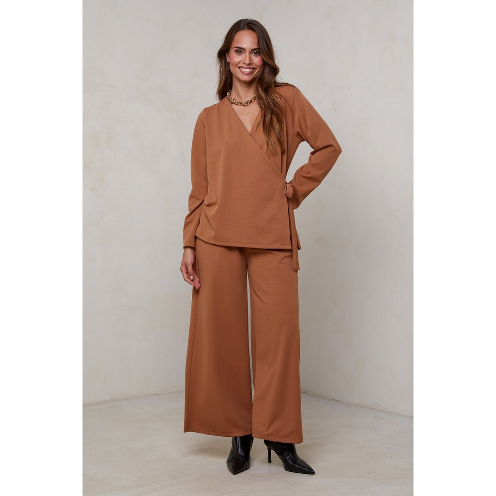 Conjunto - Camello