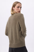 Boyfriend-Cardigan mit V-Ausschnitt Lea – Khakigrün – Damen