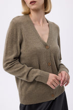 Boyfriend-Cardigan mit V-Ausschnitt Lea – Khakigrün – Damen