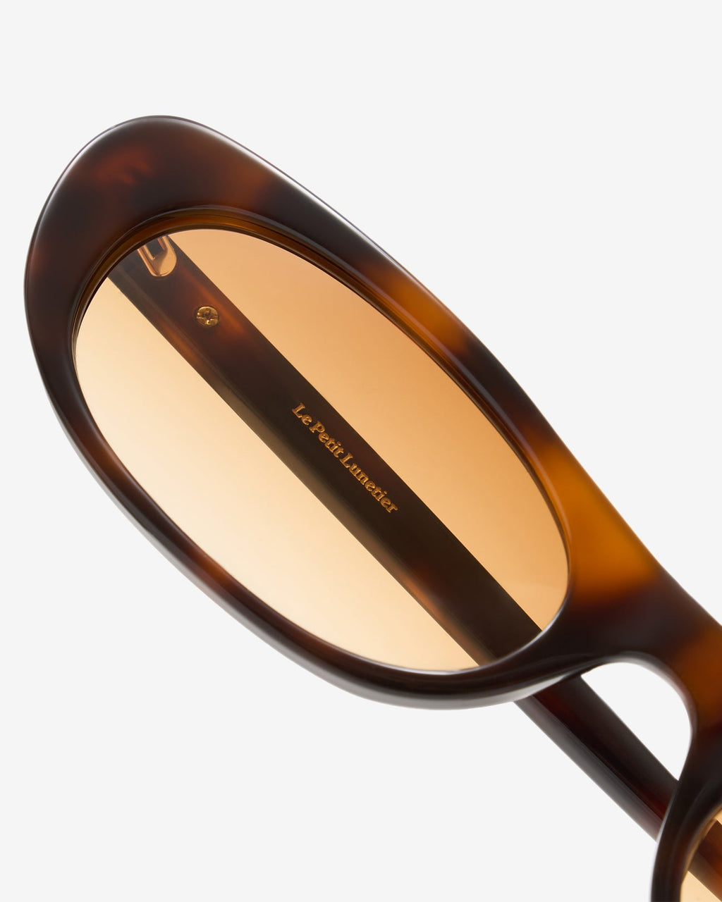 Mira Ecaille sunglasses — acetate butterfly frame, three-quarter view