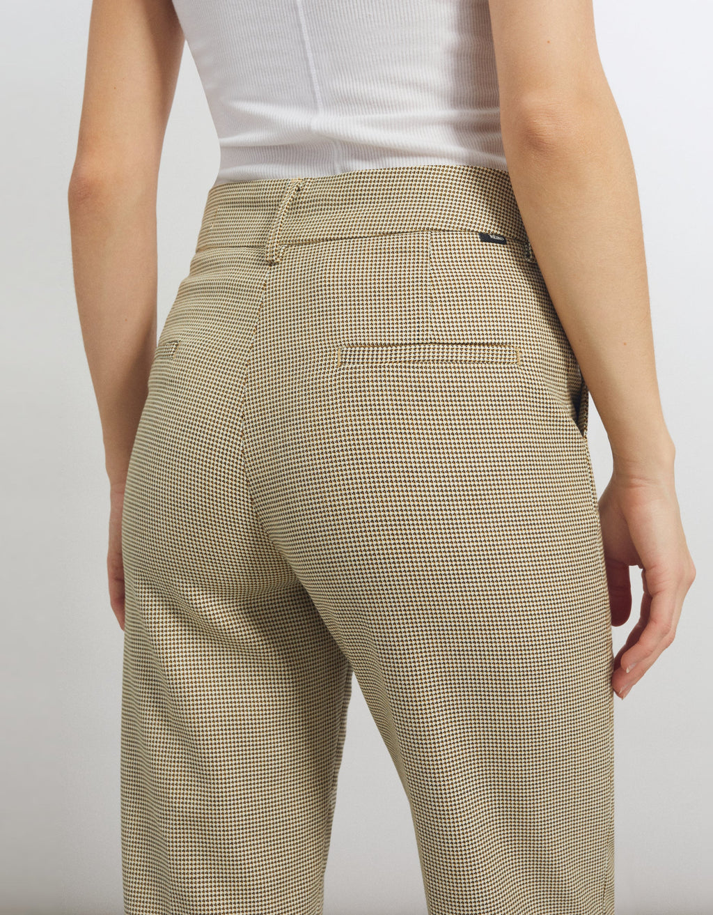 Pantalón Basic Liv Straight Cropped - Honeycomb - Mujer