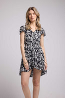 Vestido corto de manga corta - Negro