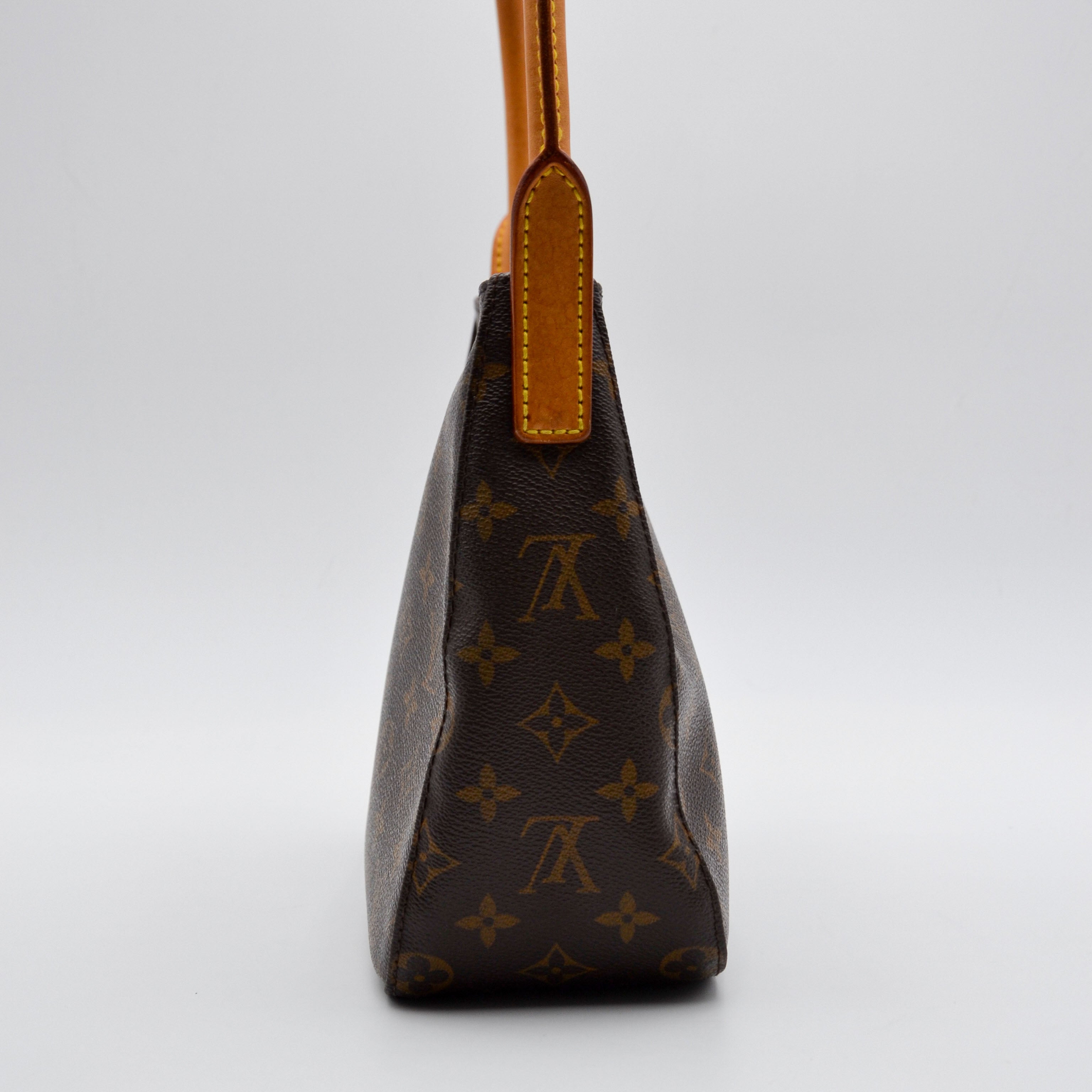 Louis Vuitton Looping Mm Monogramme