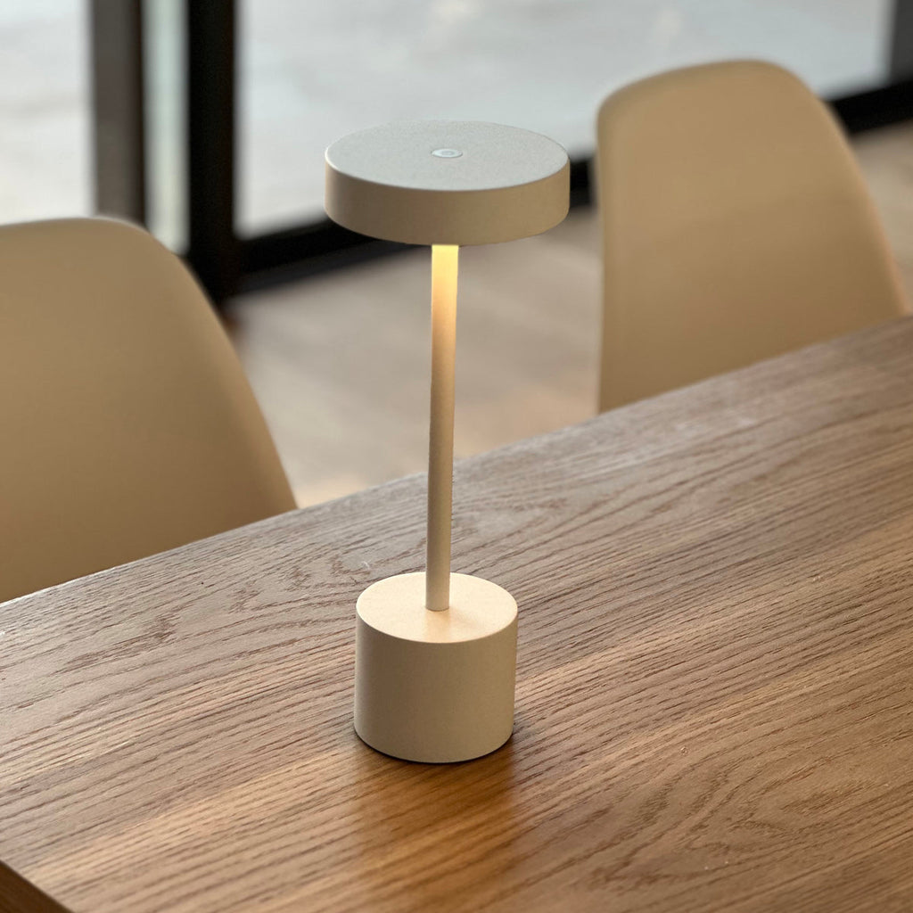 Roby - Lampe De Table Sans Fil - Acier - Blanc