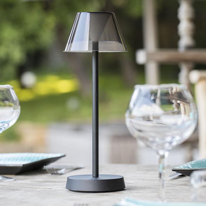 Wireless LED warm white table lamp BEVERLY BLACK H34cm - REDDECO.com