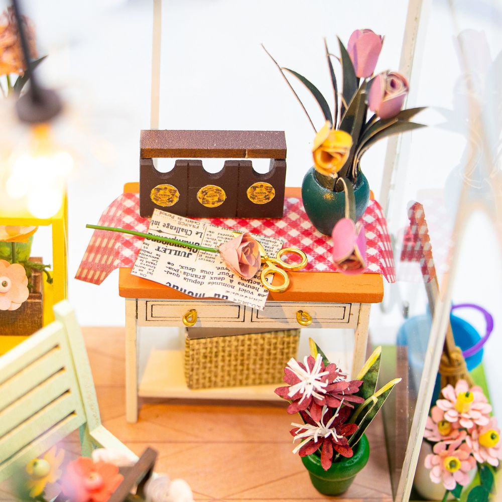 Maison Miniature - Fleur Ensoleillée