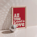 Groovy - Affiche All You Need Is Love - Rouge