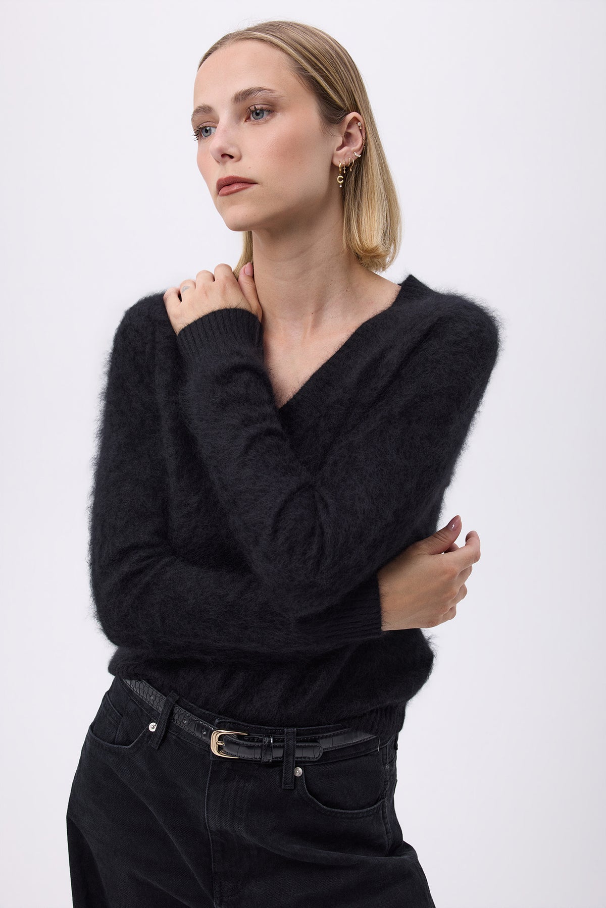 V-Neck – Børstet kashmir Mael - Sort - Dame