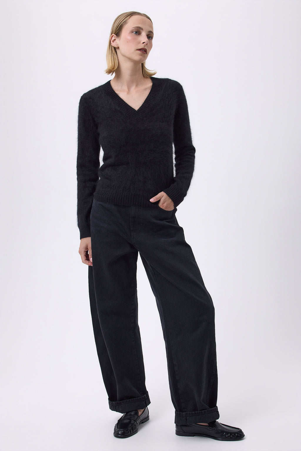 V-Neck – Børstet kashmir Mael - Sort - Dame