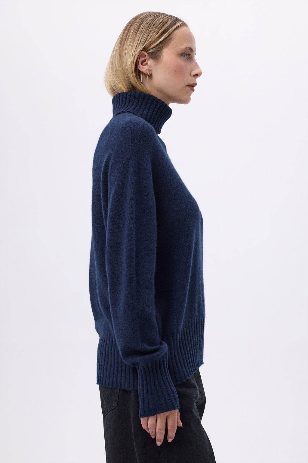 Oversize-Rollkragenpullover F Maeva - Marineblau - Damen