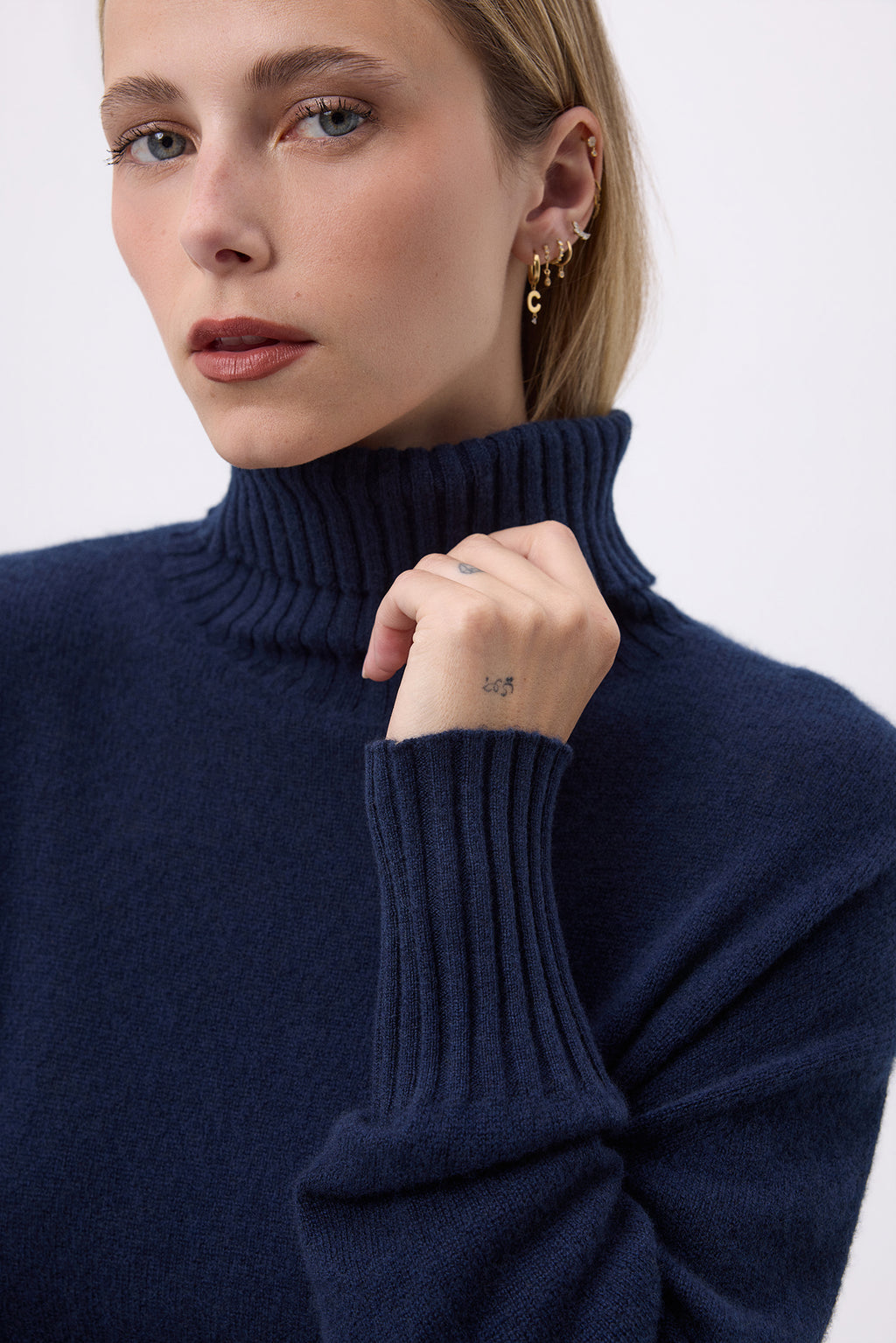 Oversize-Rollkragenpullover F Maeva - Marineblau - Damen