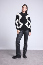 Magali Graphic Zip Jacket - Black And White - Women