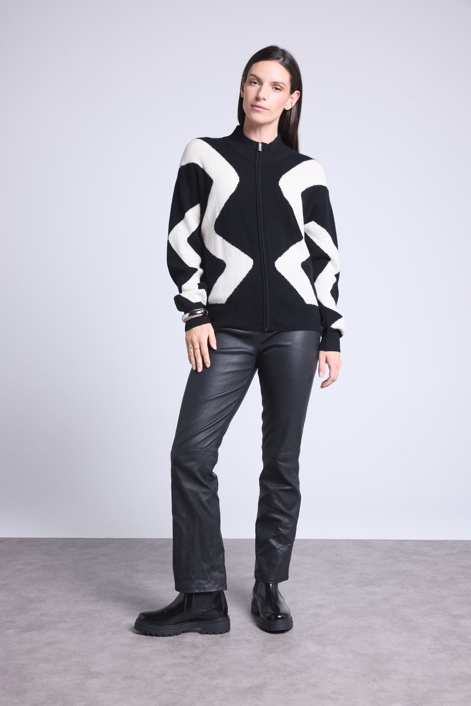 Magali Graphic Zip Jacket - Black And White - Women