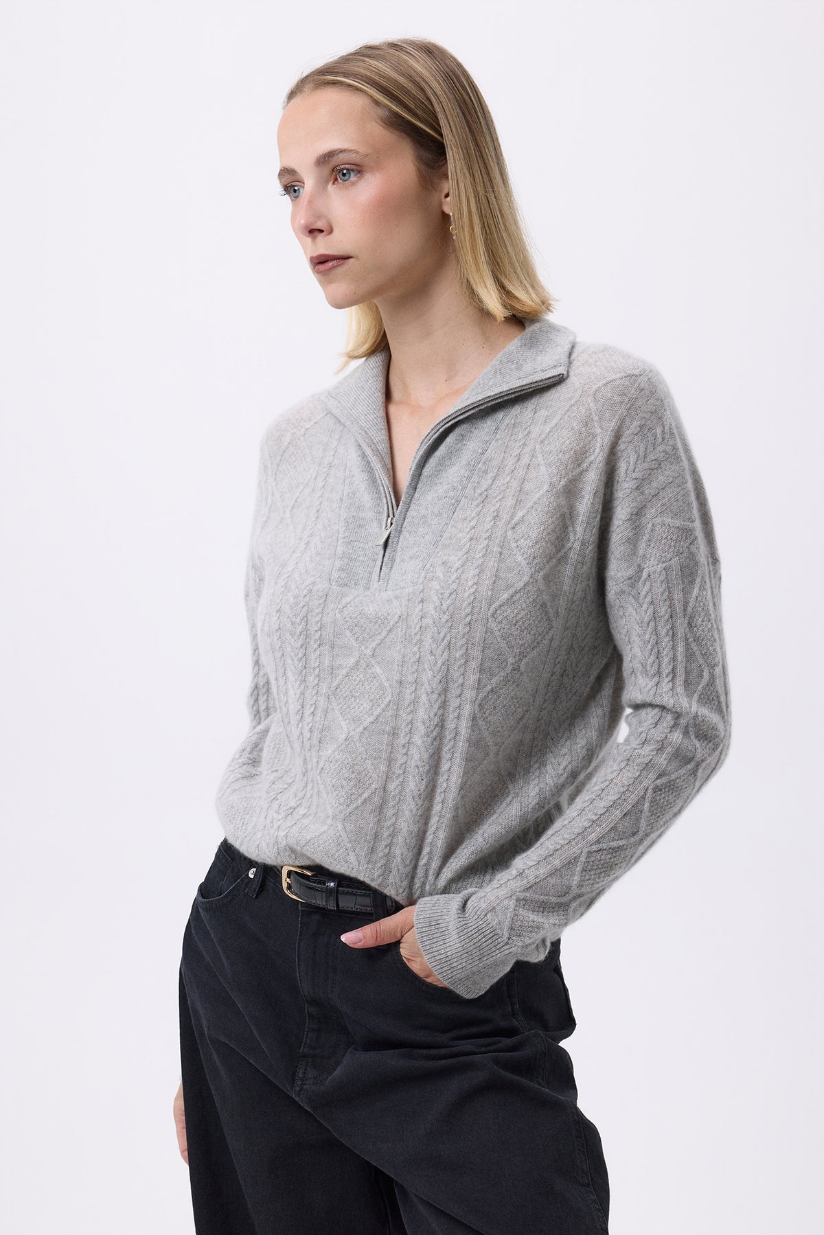 Maglione con collo alto ampio con zip e trecce Donna Malka - Grigio chiaro - Donna