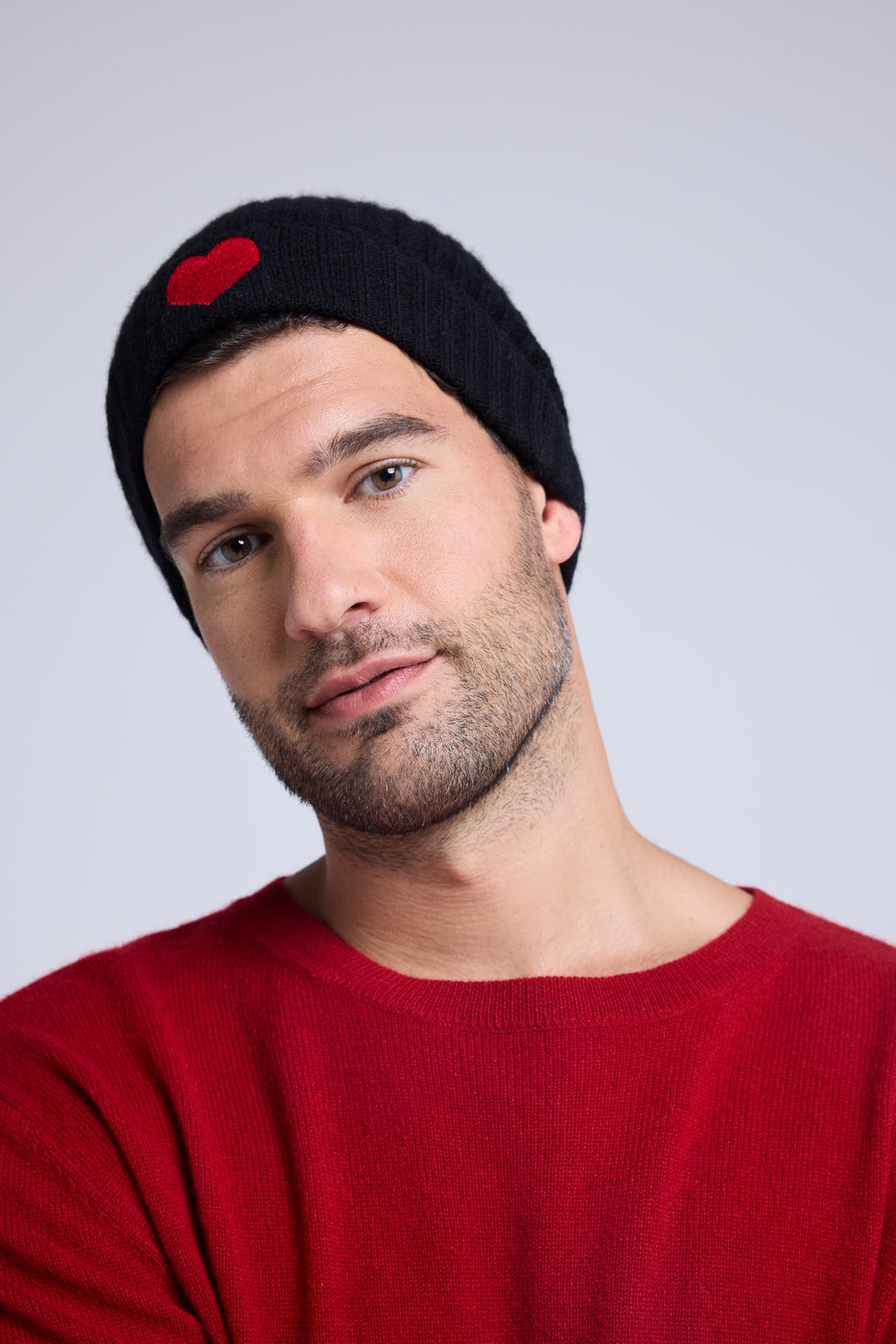 Gorro unisex con corazón - Negro Rojo - Unisex