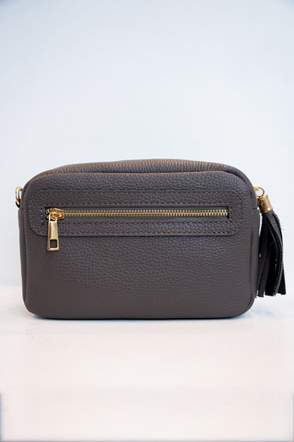 Gaby Straw Shoulder Bag - Dark Gray