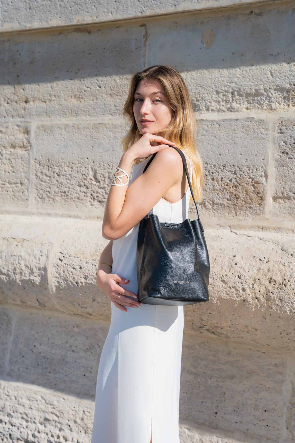 Figa Shoulder Bag - Black