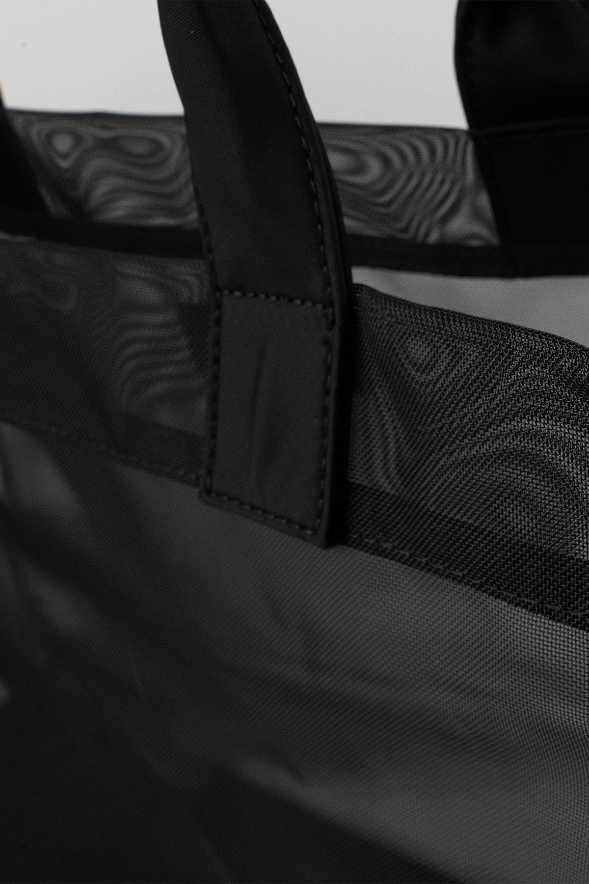 Bolso tote bajo - Negro