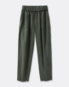 Pantalon femme en popeline kaki, coupe droite avec taille élastiquée, matière légère et douce idéale pour l'été, s'adapte à toutes les morphologies.