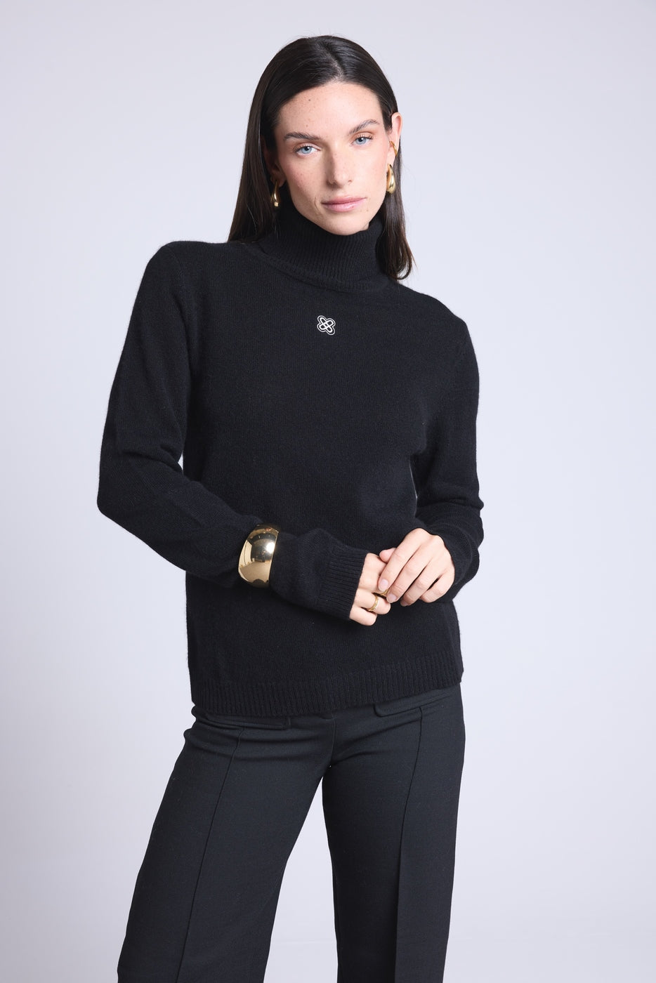 Sweter Z Golfem Z Monogramem Monogramme – Czarno-Biały – Damski – 100% Kaszmir
