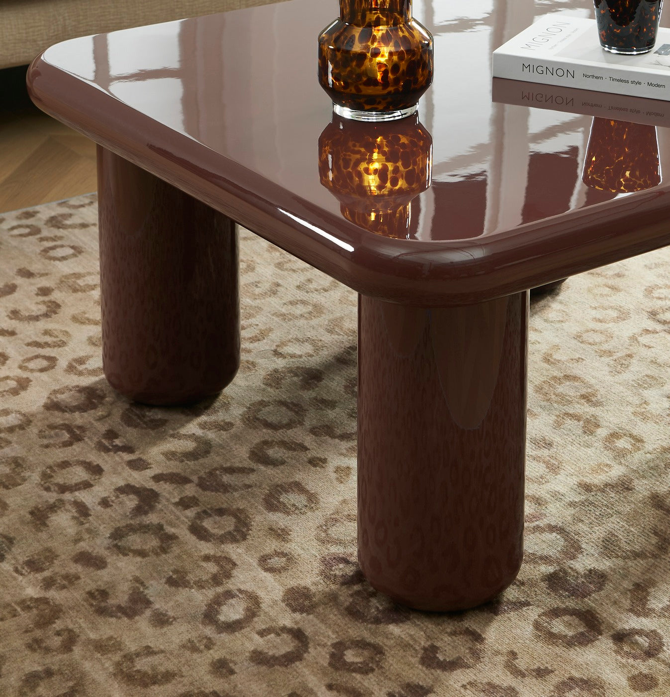Moxy - Coffee Table - Burgundy