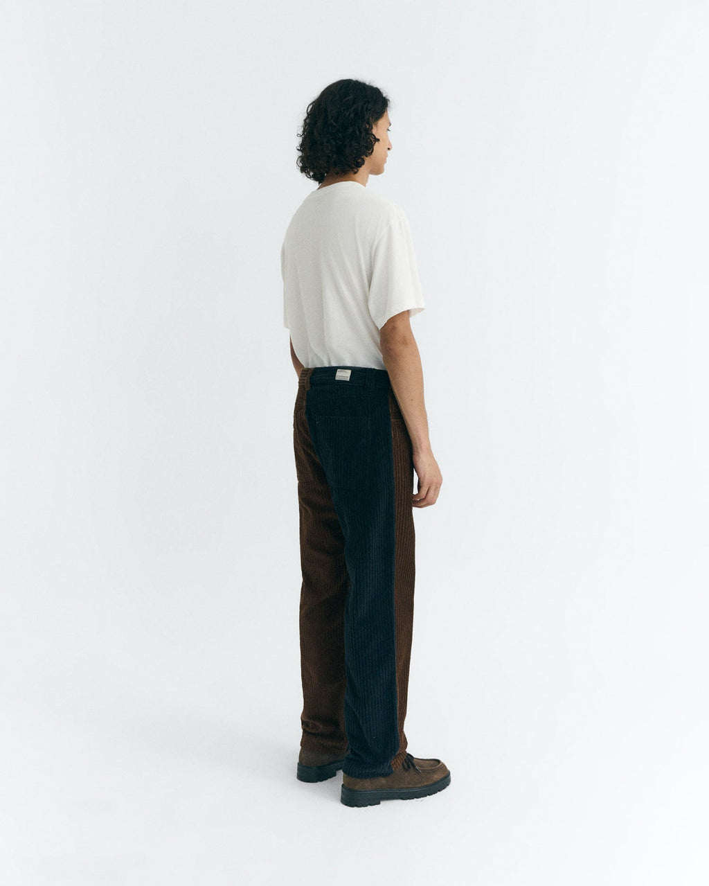 Gerade geschnittene Cordhose David - Marineblau und Braun