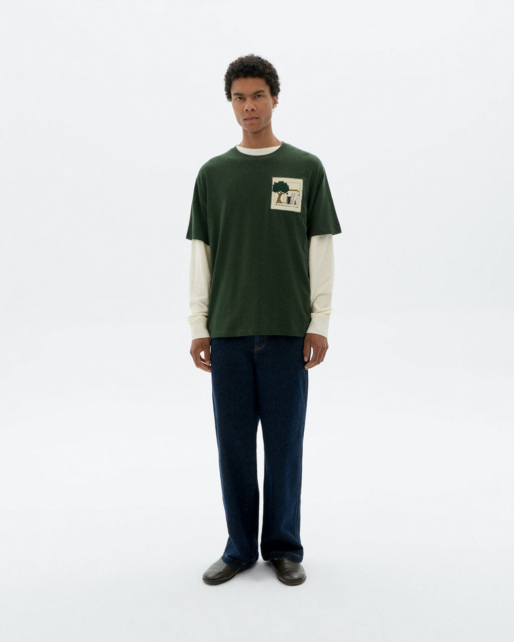 Camiseta bordada house Aaron sostenible - 2