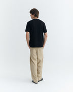 Camiseta negra patched optimist Zach sostenible - 4