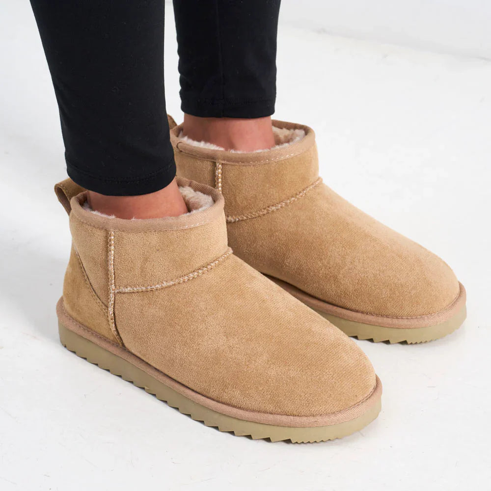 Rita Beige Boots - Unisex