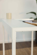 Schreibtisch DONNA, diseño elegante y funcional, Oberfläche blanco y lino transparente.