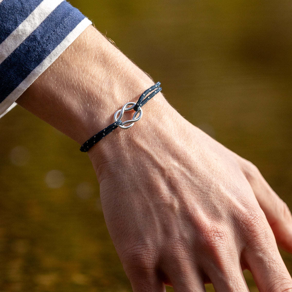 Goélette Bracelet - Navy Blue & White