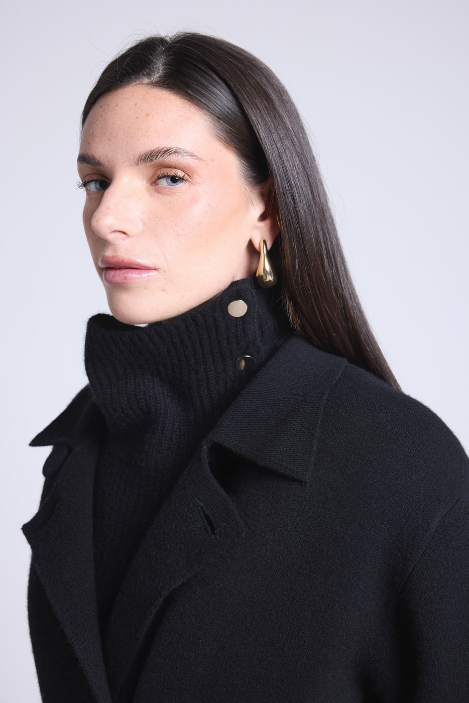 Natacha High Neck with Buttons - Black - Unisex