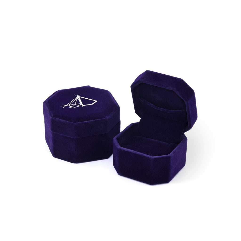 Pendientes “Pretty Diamond Tourbillon” D0.03/10 – Oro amarillo 375/1000