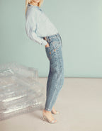 Nicola Highwaist Jeans - Denim V-439 - Women's
