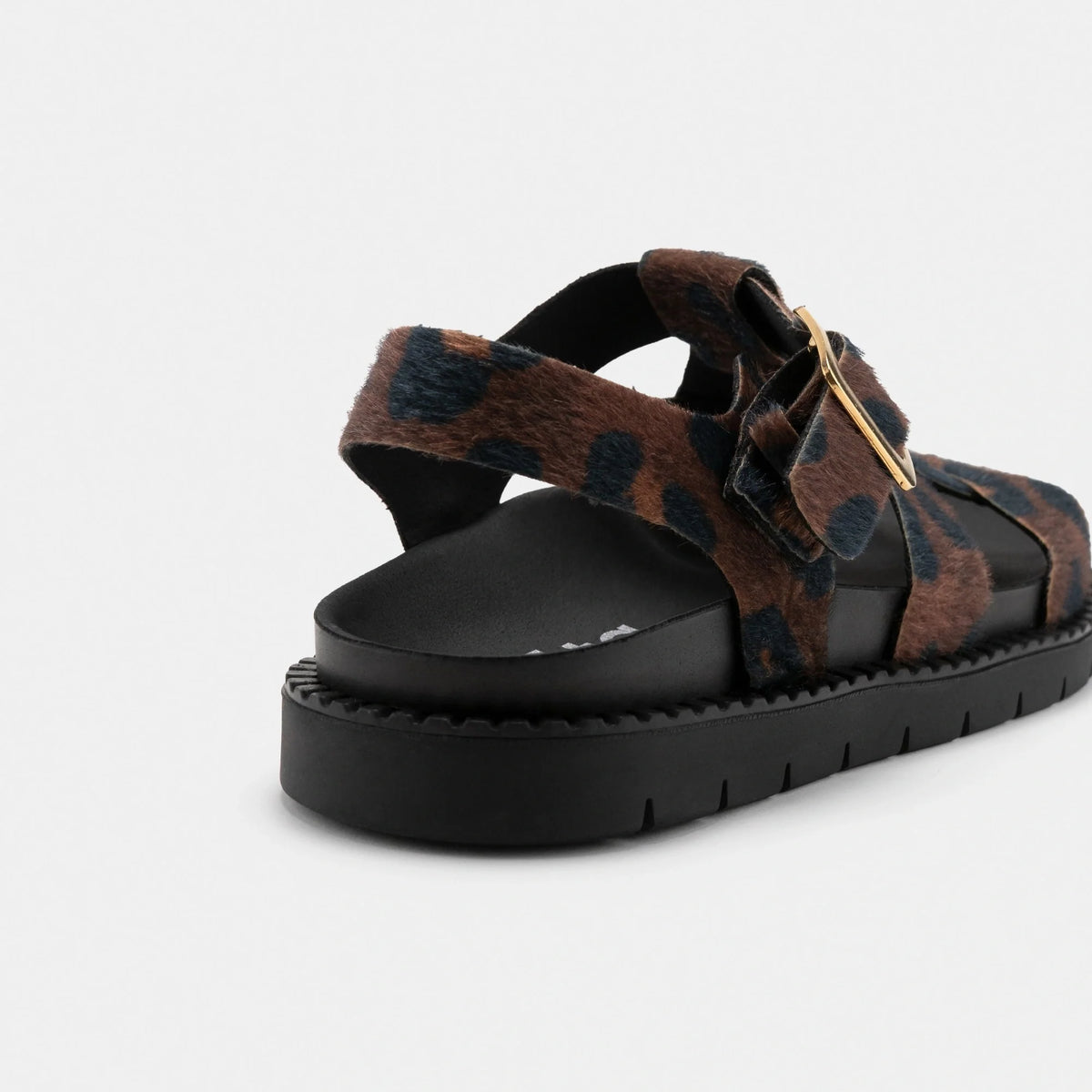 Skor Nazea Leopard