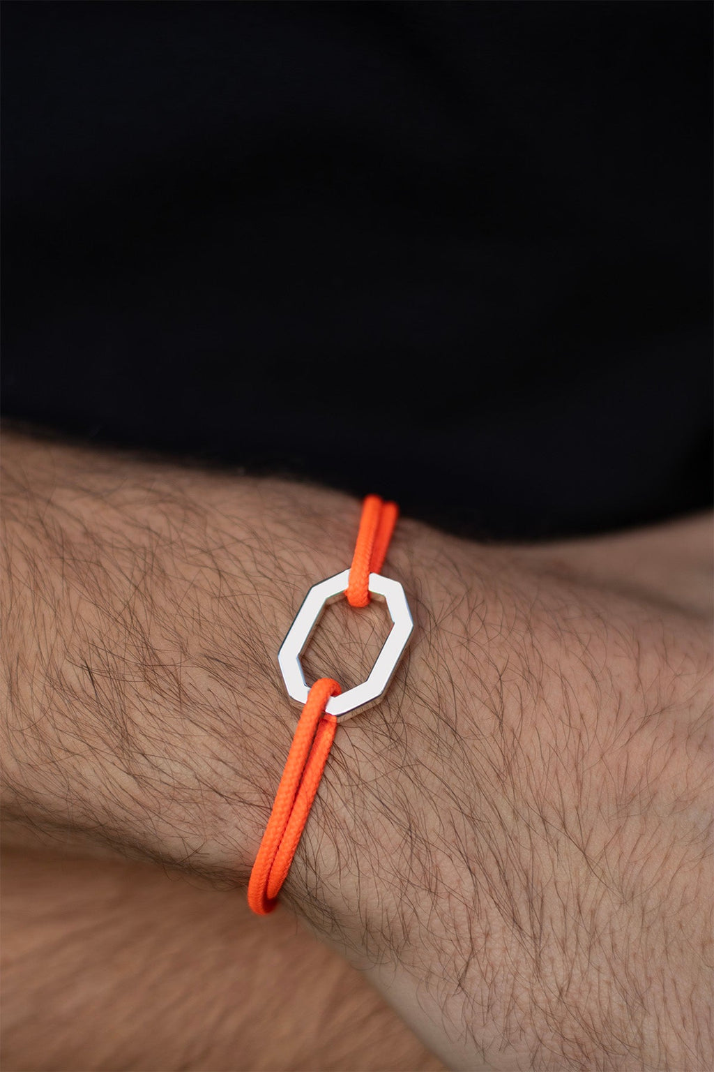 Pulsera Astra - Gris Oscuro