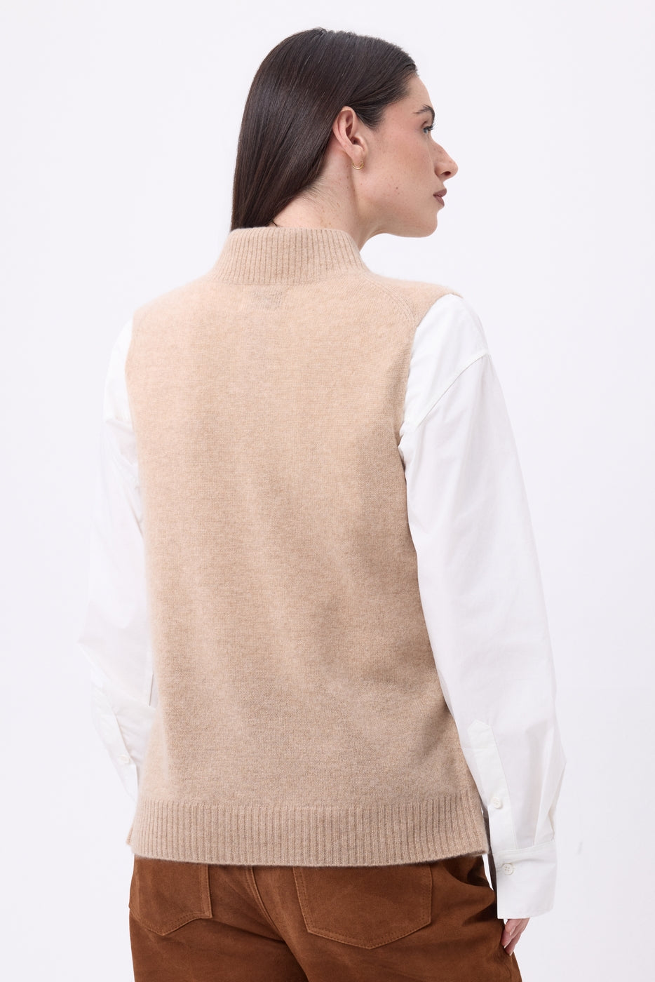 Maglione a collo alto senza maniche con bottoni dorati Orta - Beige crema - Donna - 100% cashmere