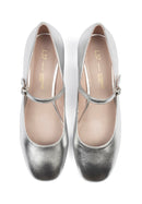 Derbies Fall In Love - Argent